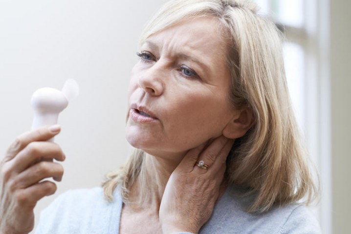 Objawy menopauzy - sprawdź czy potrafisz rozpoznać zbliżające się klimakterium