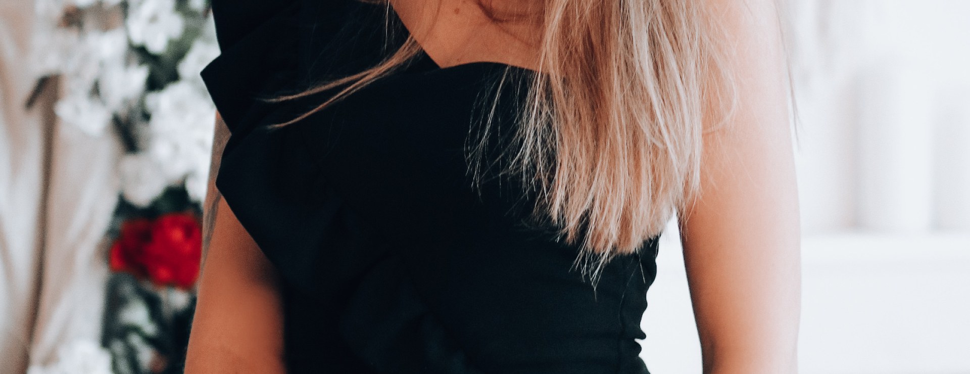 Mała, Lecz Wielka! Jak Wybrać Idealną Kopertówkę, By Wyglądać Luksusowo (i Zabrać Telefon!)